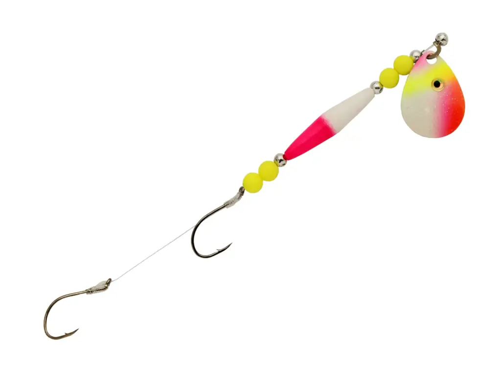 Harness with float, for bottom walkers when fishing for walleye.